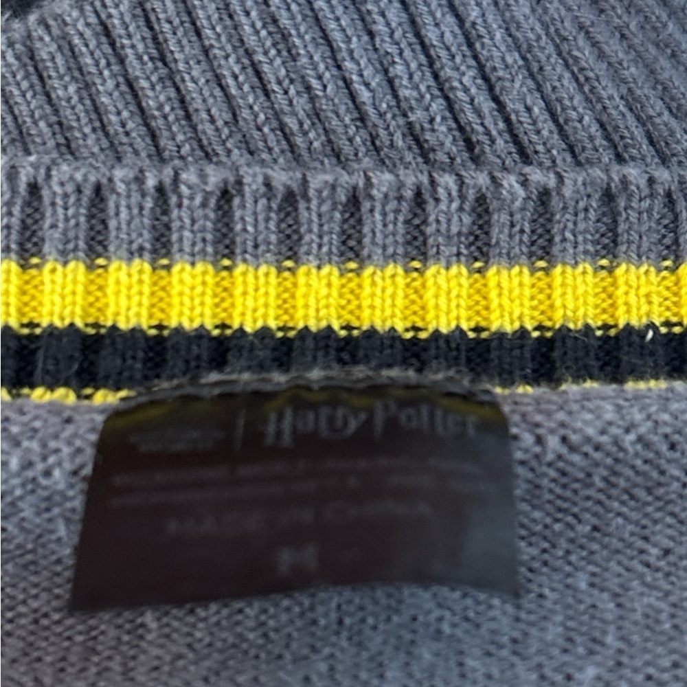 Harry Potter Wizarding World HufflePuff Gray V-Neck Sweater with Yellow Trim - Picture 5 of 5